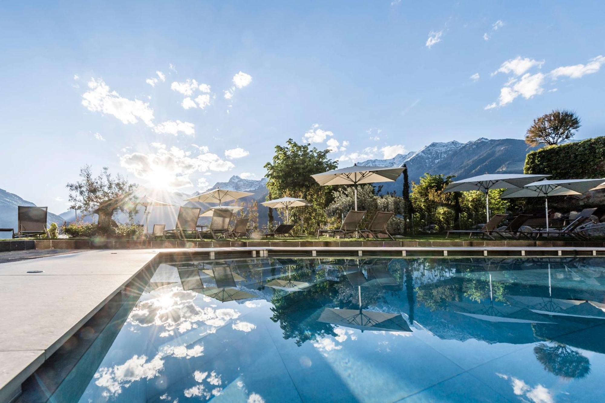 Schenna Resort Exteriér fotografie